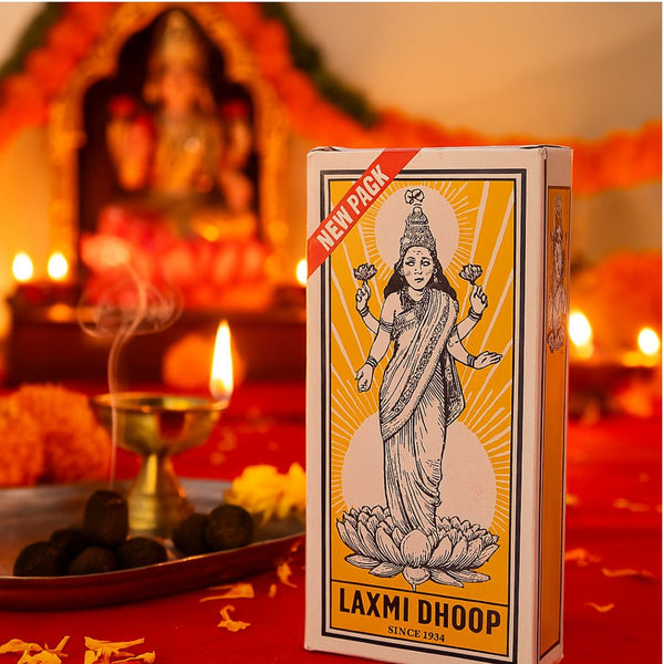 Laxmi Dhoop Sticks Large contains 8 thick, core-free dhoop sticks