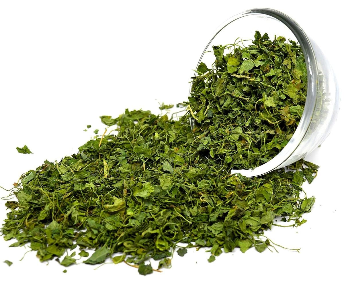 Shan Dried Fenugreek Leaves / Kasuri Methi 50g | Aromatic Herb for Butter Chicken, Curries & Creamy Sauces | Slightly Bitter, Nutty Flavour | South Africa | India Bazaar
